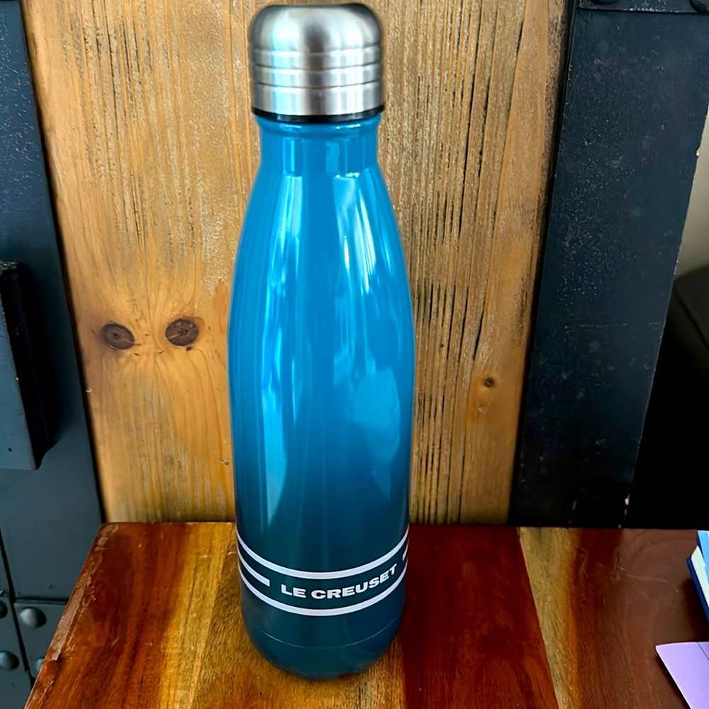 Le Creuset waterbottle